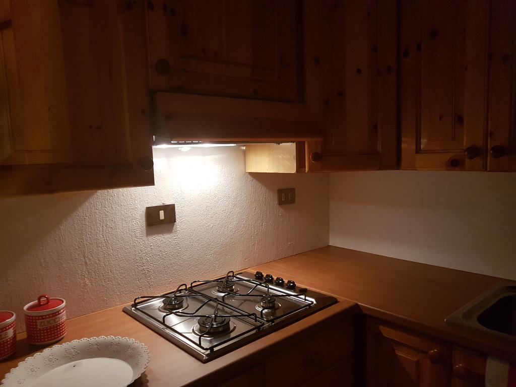 In Perfetto Stile Valdostano Apartment Saint-Vincent Ngoại thất bức ảnh